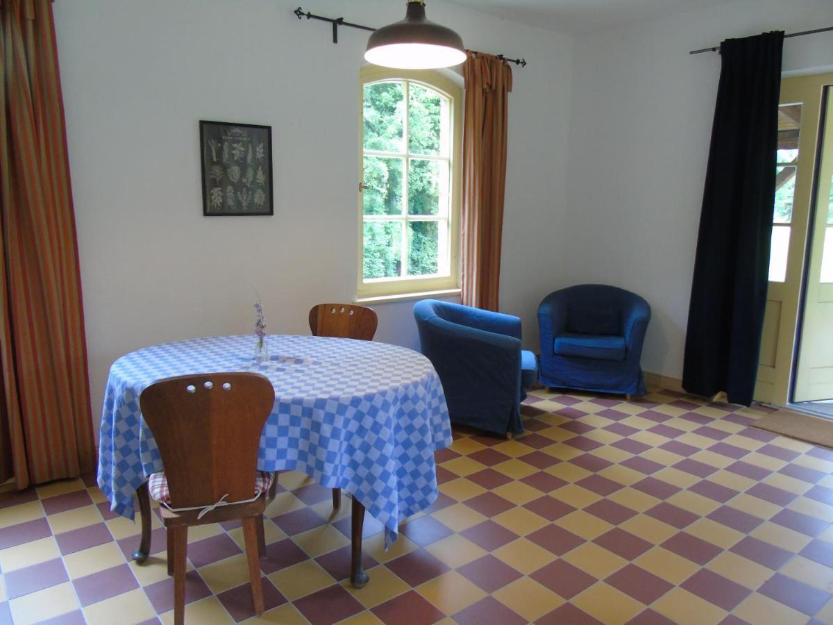 Schmiede Der Wasserburg Liepen Gielow Esterno foto